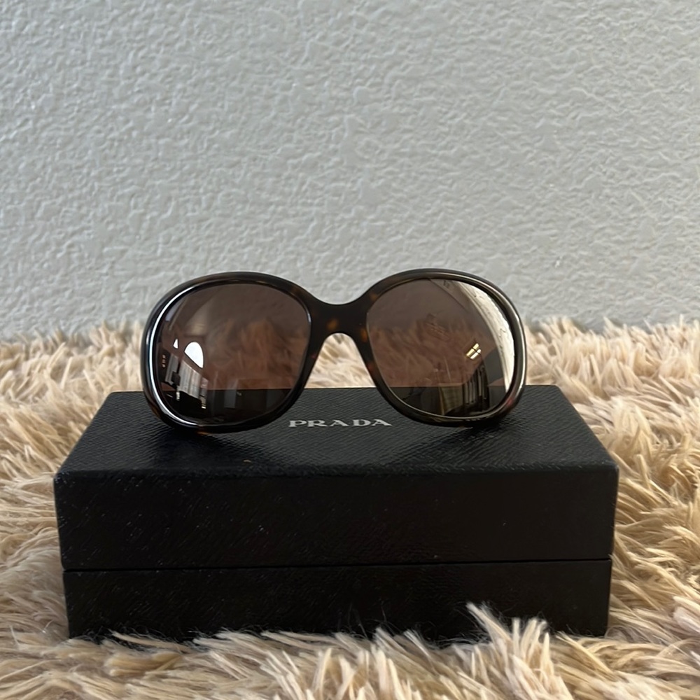 Auth PRADA SPR08L Black Sunglasses